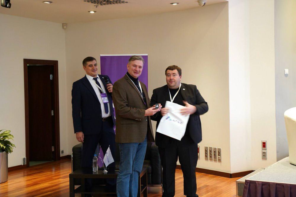 Наталия Пащенко: Руководитель ГУП ЛНР «Лугмедфарм» Иван Березкин принят в члены Ассоциации государственных аптечных сетей