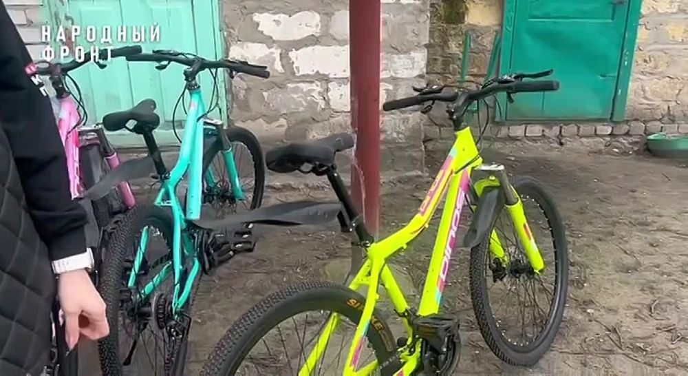 Народный фронт доставил помощь в дом престарелых "Надежда"