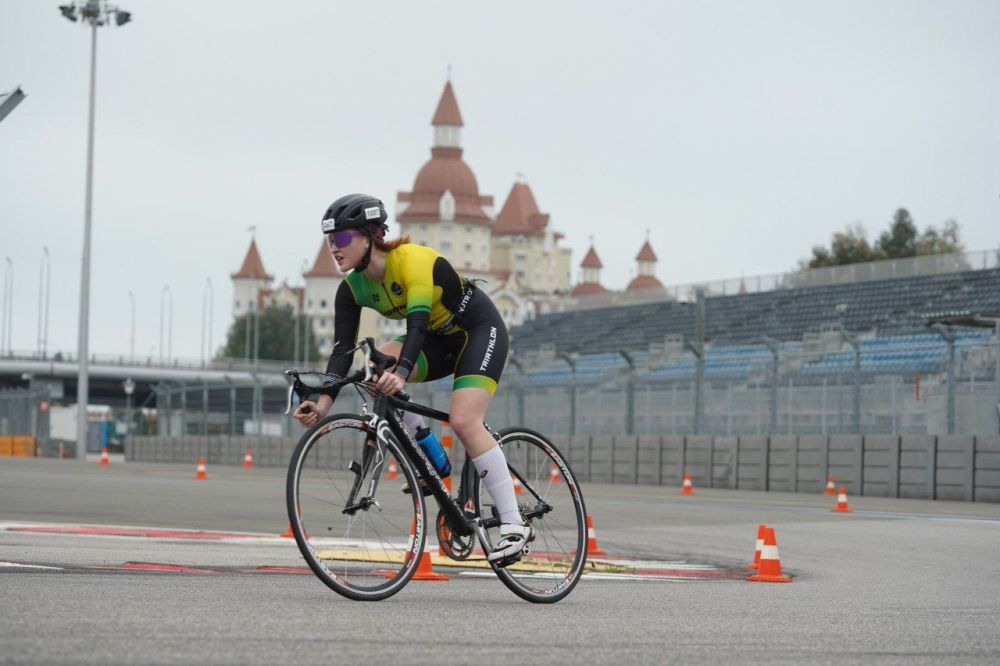      ,             4-6  RAY SIRIUS AUTODROM 2025!