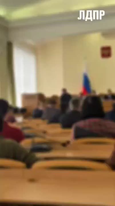 Галина Дуброва: Народный Совет ЛНР принял Закон ЛНР "О признании утратившим силу пункта 21 части 2 статьи 7 Закона Луганской Народной Республики "Об управлении и распоряжении собственностью Луганской Народной Республики"