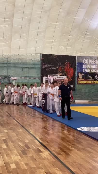 В данный момент проходят межрегиональные соревнования по рукопашному бою памяти Героев Владимирской земли, погибших в ходе специальной военной операции Алексею Курганову и Илье Пяткину