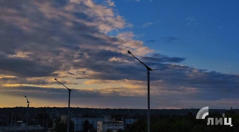 ��������� ������������ 13 ������ � ��� �� 17 �������� �����, ��������� � �����