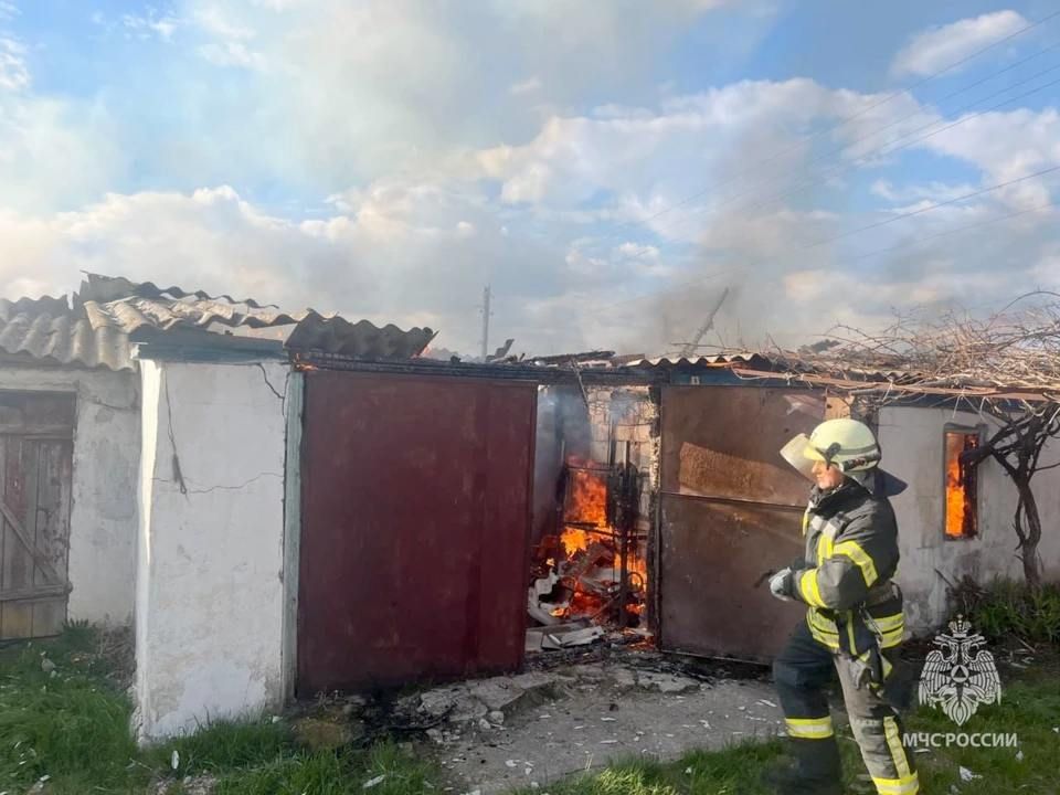 В Новопсковском районе из-за скачка напряжения начался пожар