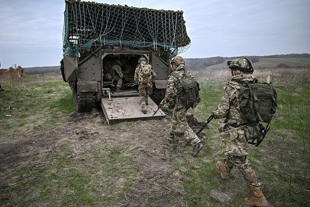 Эксперт Марочко: ВС России продвигаются вперед у Волчанска