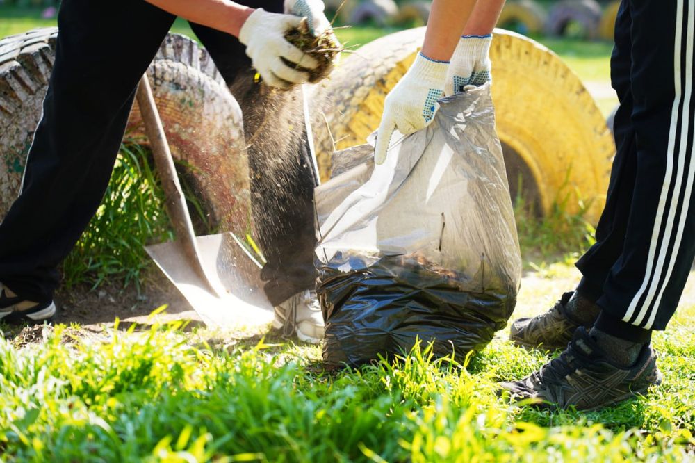 Хорошими делами прославиться нельзя можно