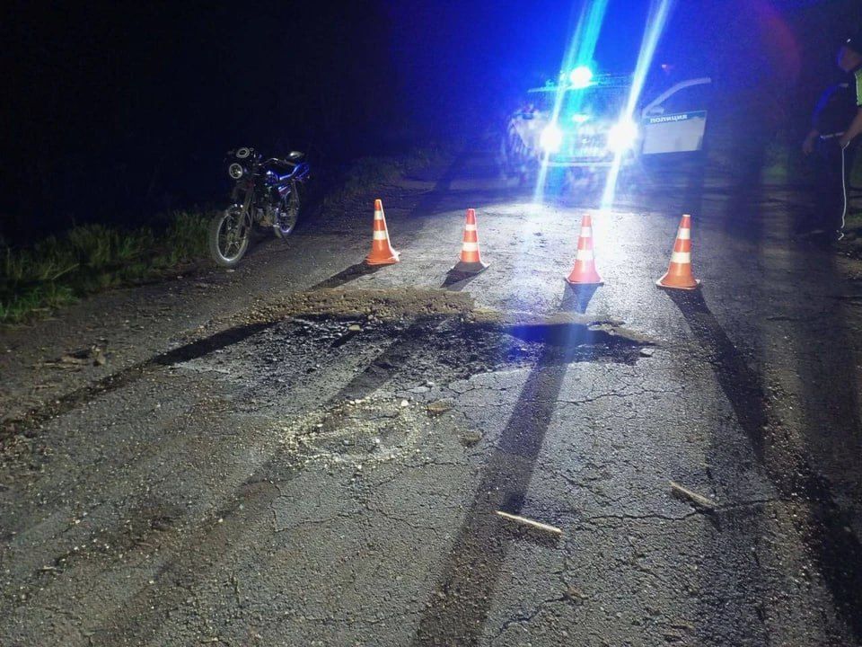 В ЛНР 14-летний подросток на мопеде сбил 11-летнего школьника