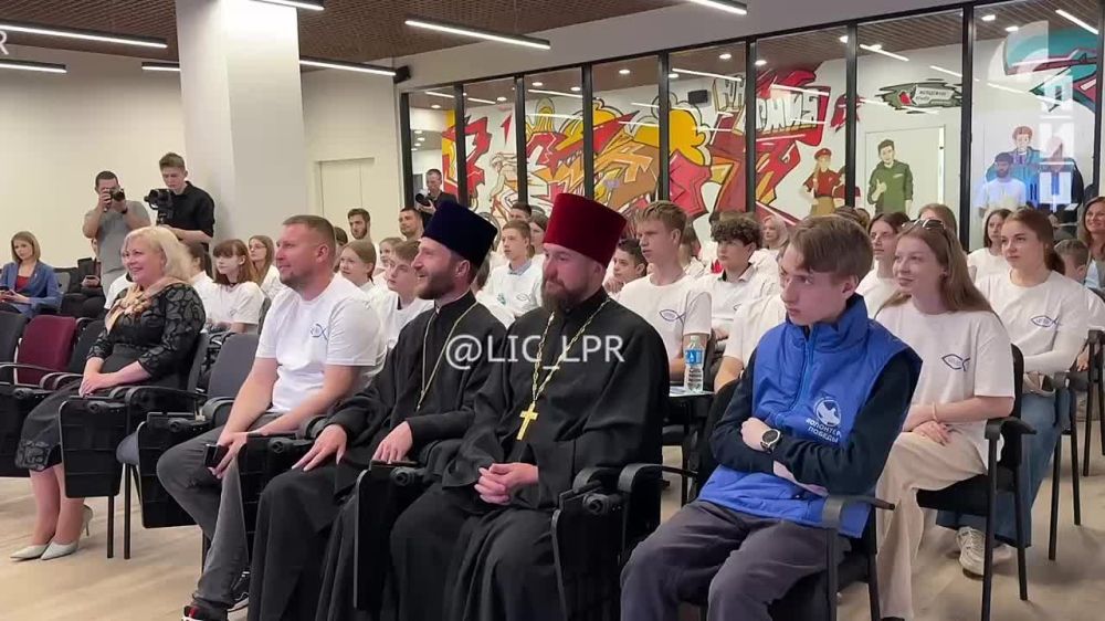 Ежегодный духовно-просветительский форум «Объединяй», приуроченный к празднику Светлой Пасхи, объединил в Луганске более полусотни школьников и студентов со всей Республики