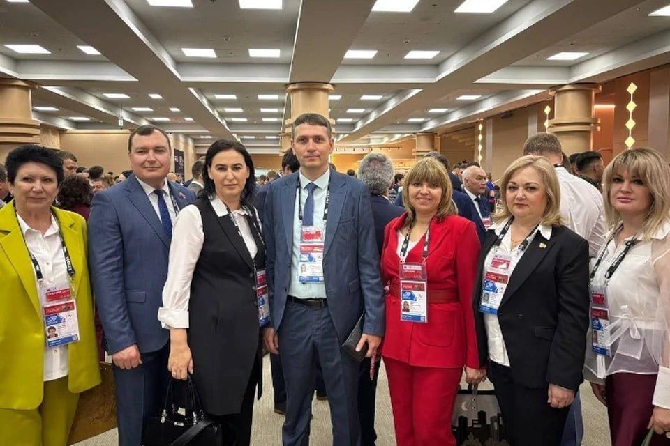 Муниципальные инициативы на федеральном уровне: Пасечник оценил участие делегации ЛНР в форуме «Малая родина – сила России»