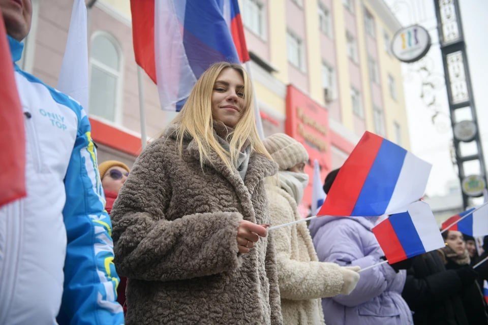 В ЛНР объявлен конкурс молодежных проектов «Новая республика – руками молодежи»