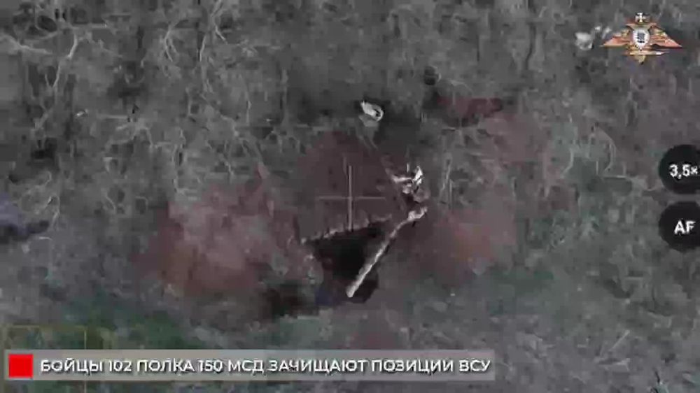 Зачистка позиций: 102 полк врывается в окопы, уничтожает и заставляет врага сдаться