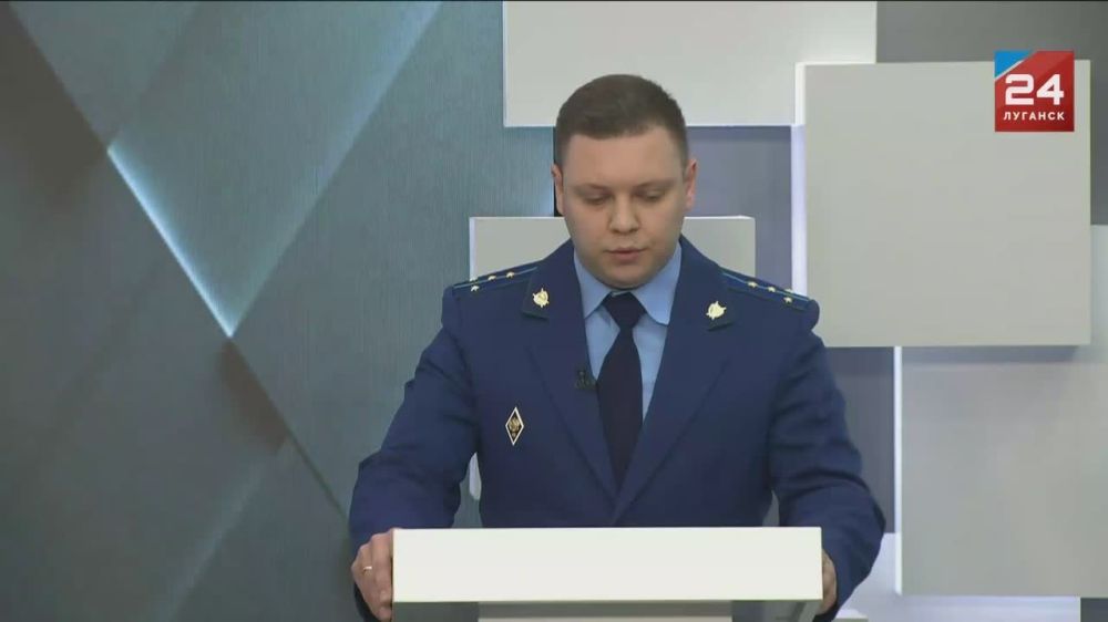 Что такое иностранные неправительственные организации? Какую опасность они таят?