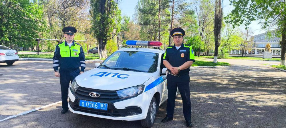 Полицейские Стаханова спасли школьника на линейке