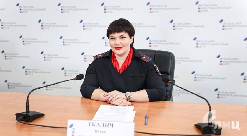 �����, ����������� ����������� ������� ��� � ������ ����, ���������� ����� 300 ��� ���