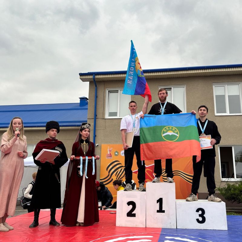 Студенты Луганского государственного педагогического университета принимают участие в Северо-Кавказском студенческом фестивале народных игр и национальных видов спорта «Сила в единстве»