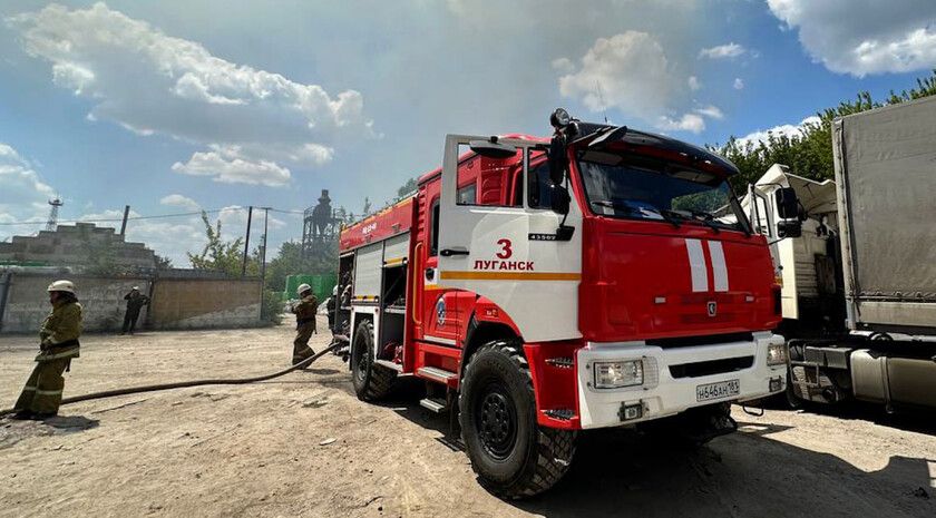 Пасечник поздравил сотрудников пожарной охраны ЛНР с профессиональным праздником