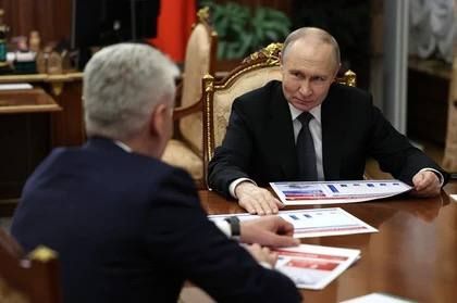 «Важно, чтобы люди ощутили положительные изменения»: Путин отметил значимость благоустройства Донецка и Луганска