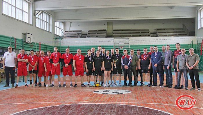 �������, 6 ���, � ����� ��� ������ � ������� ������������� ����� � ��� ����������� �������� �������� ���������� � ��������� ��������� ������ �� ���������, ������� ��������� �������� ����������� ���������� ������������ ��...