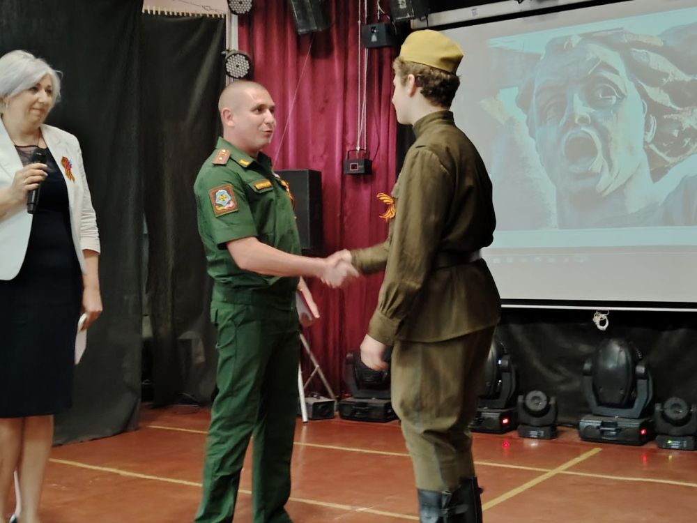 � ������� ����� � 37 ������ ����������� �� ��� ������