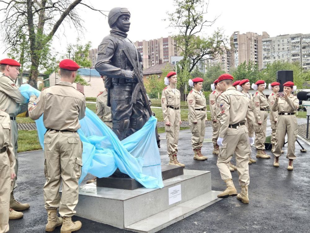 Игорь Рябушкин: Сегодня я с радостью принял участие в торжественном открытии сквера «Советскому солдату» после его реконструкции!