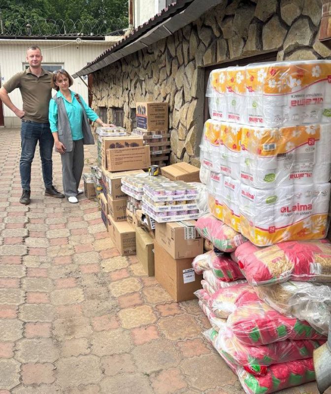 Анна Сорока: 06 мая 2025 года сотрудниками Аппарата Уполномоченного по правам человека в Луганской Народной Республике была доставлена очередная партия гуманитарной помощи и средств радиоэлектронной борьбы для нужд жителей...