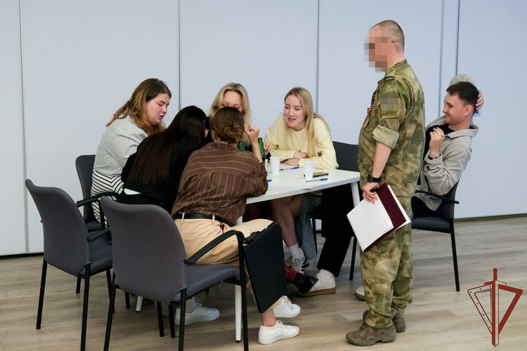 � �������� ������������ ������� ��� ������� ���������������� ����, ����������� 80-� ��������� ������ (�����)