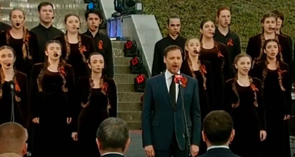 ����������� ������� � �������� ��������� ���������� ��������, ����������� 80-����� ������ � ������� ������������� �����, ������� � �������� �� ������������ ��������� ������� ������