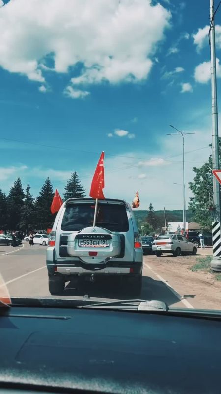 Игорь Рябушкин: Сегодня принял участие в патриотическом авторобеге в честь празднования 80-й годовщины Победы в Великой Отечественной войне вместе с инициативными жителями Марковского муниципального округа Луганской Народной...