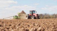 Аграрии Республики почти на 50% выполнили план сева яровых культур