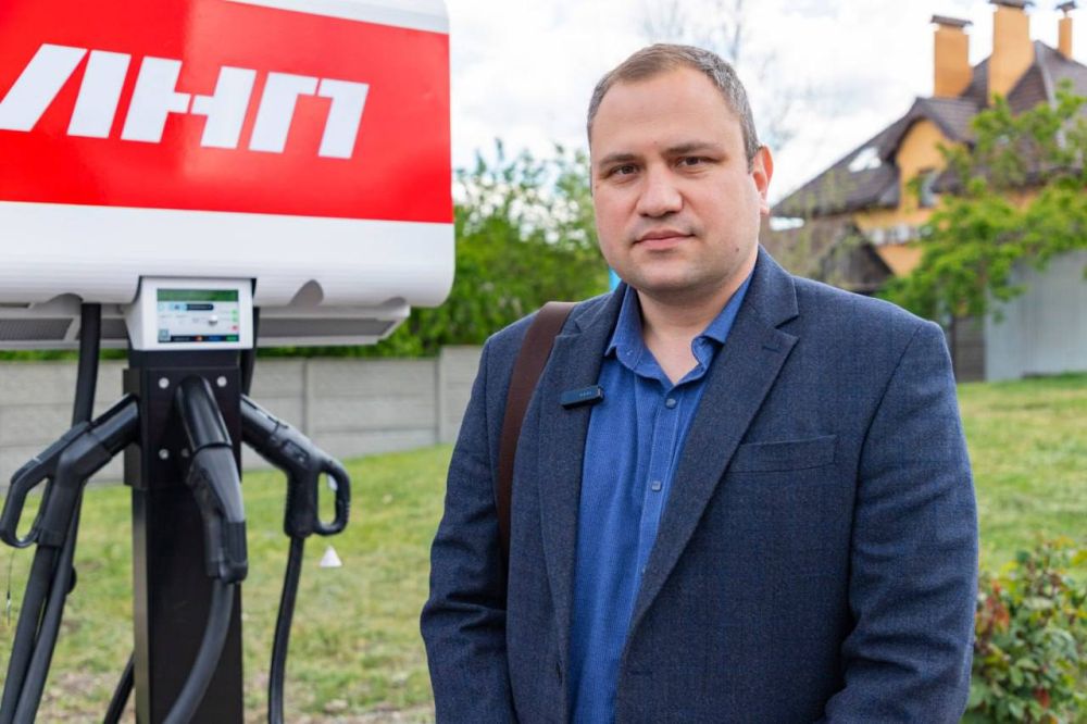 ����� ���� ���. ��������� � ���������� ������ �������� � ��� �������������� � ��������� ����������, ���������� ������������ �������������������� (���) � 80-����� ������