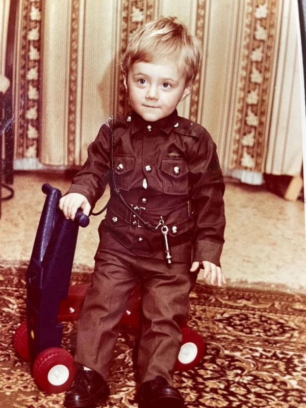 ��� ����������� 36 ���. ��������� ���� � ���������, ��� 16 ��� 1989 ���� ��� ������ �������� ����� �������� ������� ��������� � ������ � ���� �������� � �����������