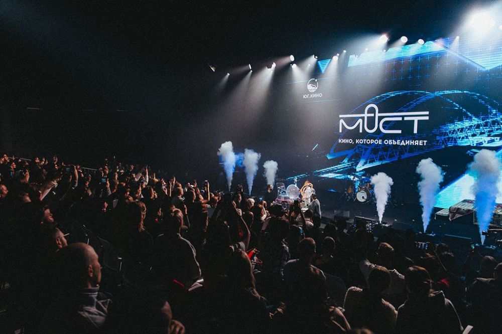 �� ������������� ������������� "����", ���������� � ����� � 23 �� 25 ���, ����� ������� �������������� ����� "���� � ������" �� ��������� ������ �������� �� ���