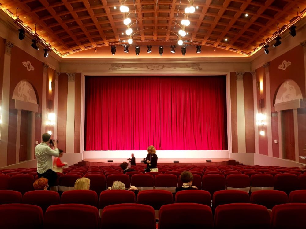 ����� ����� � ������ ��������� �� ��� ����������� �� ������������� � �����