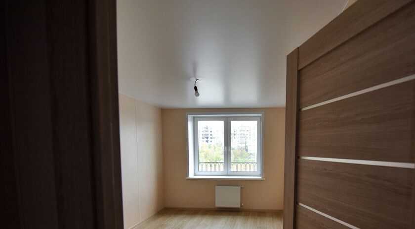 Почти 260 сирот из ЛНР в 2025 году получат право на обеспечение жильем