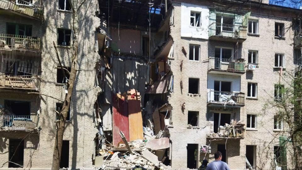 Так входила война. 2 июня 2014 года бандеровцы нанесли авиационный удар по центру Луганска