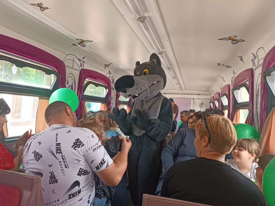 ������� ��������� � �����������, ���������������� ����������, �������� ���� ������ �����