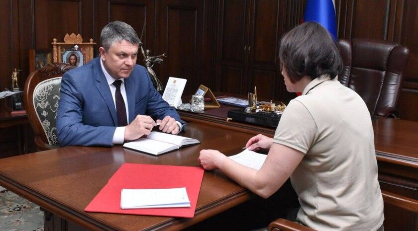 Омбудсмен ЛНР рассказала Главе Республики об итогах работы за минувший год