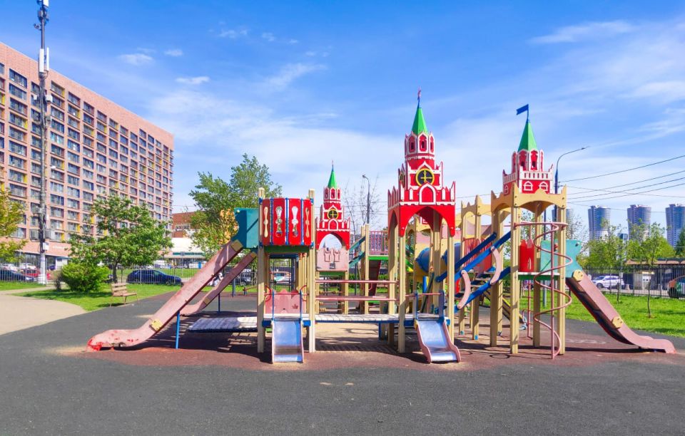 Глава ЛНР призвал жителей проголосовать за благоустройство городов