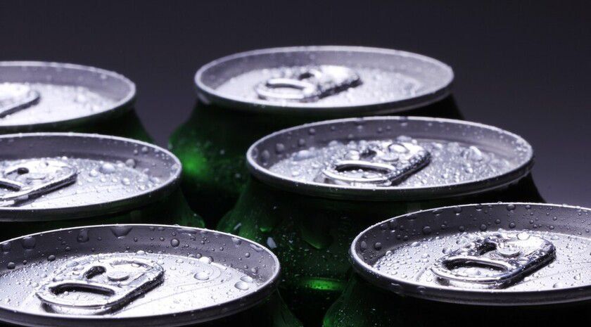 Владимир Путин утвердил закон, устанавливающий штрафные санкции в размере до 500 тысяч рублей за реализацию энергетических напитков лицам, не достигшим совершеннолетия