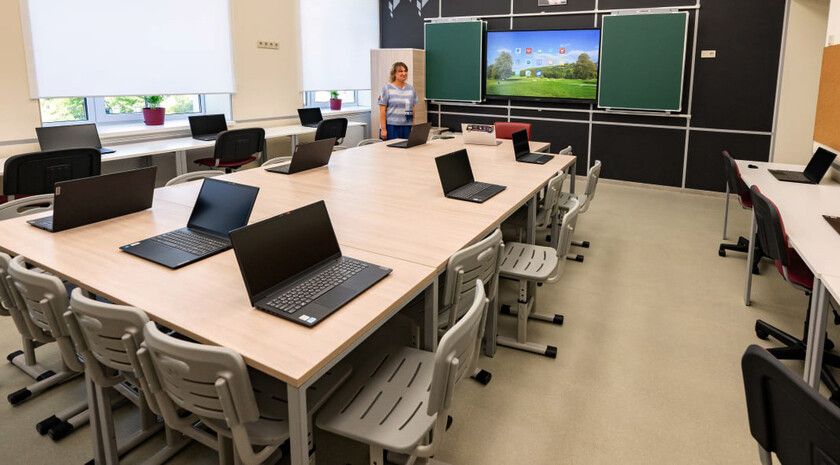 Власти ЛНР в 2024 году выделили на образование более 34 млрд руб. — Пасечник