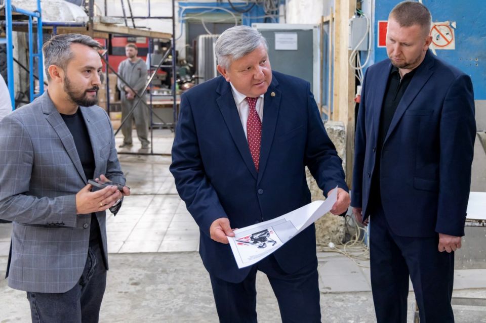 ����� ������ ��������� �����-����� ����������� � ������