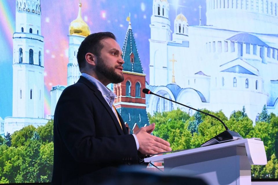 Инна Швенк: Совместно с коллегами, Уполномоченными, приняла участие в тематической панельной дискуссии «Семья на первом месте» в рамках «Форума будущего 2050»