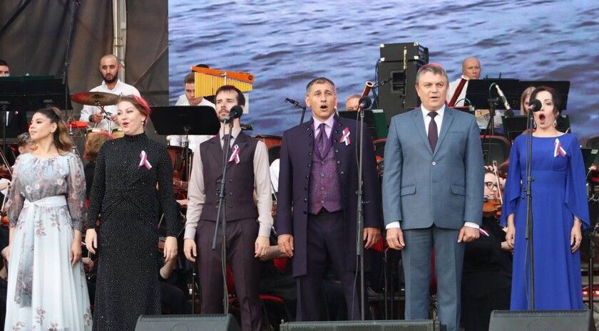 Концерт в Луганске стал ярким финалом празднования Дня России в Республике — Пасечник