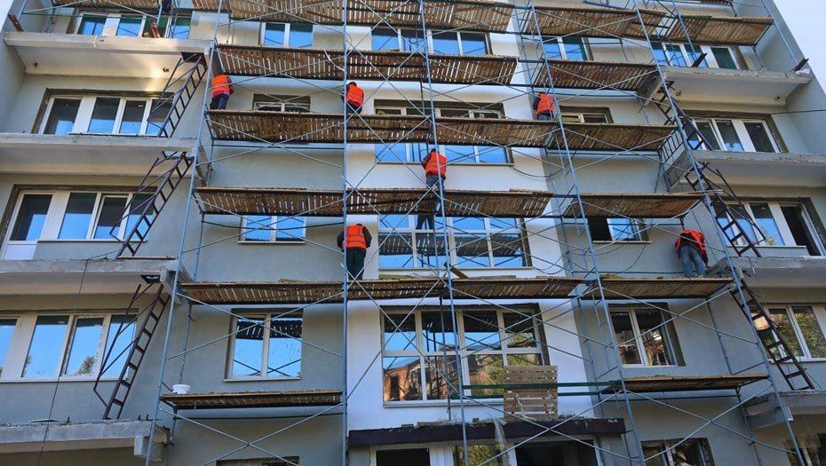 Еще две компании, занятых в восстановительных и строительных работах на территории Луганской Народной Республики, намерены стать резидентами СЭЗ