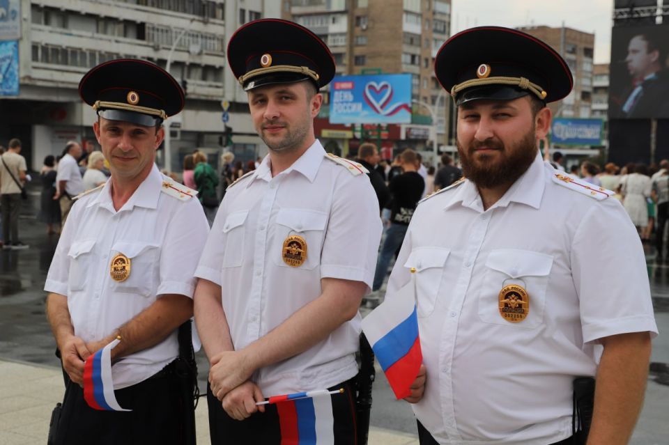 ����� 450 ������� ������������ � ��� ���������� ������������ ������� � ���� ������������ ��� ������