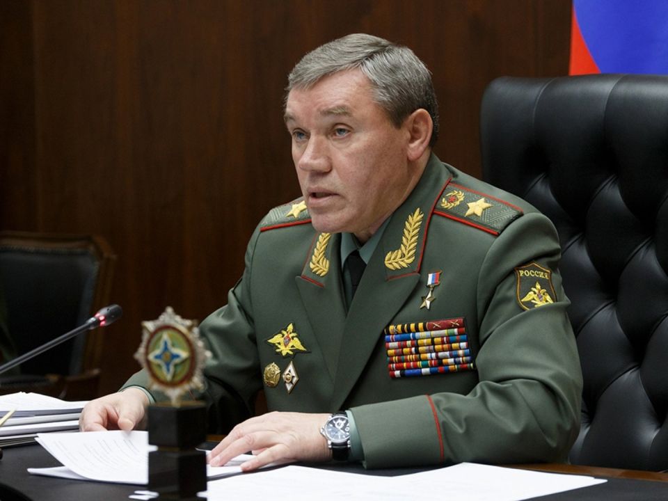 Герасимов проверил группировку «Запад» в ЛНР: карта СВО на Украине 13 июня