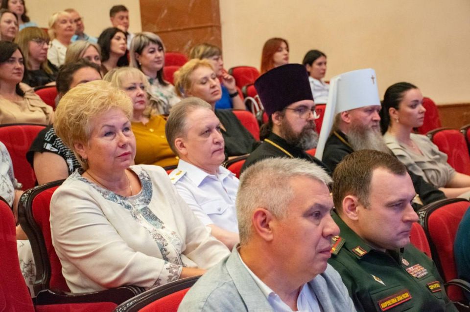 �������� ��������� �������� ���������� ���� �������� ������ ������� � ������������� �����������