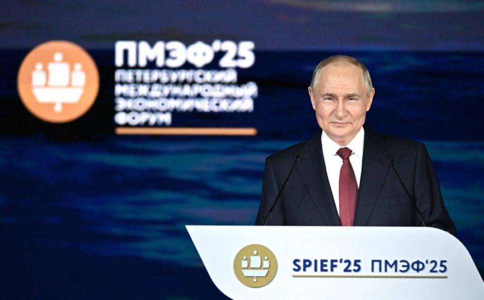 Леонид Пасечник: Главным событием #ПМЭФ2025 стало выступление на пленарном заседании Президента России Владимира Владимировича Путина