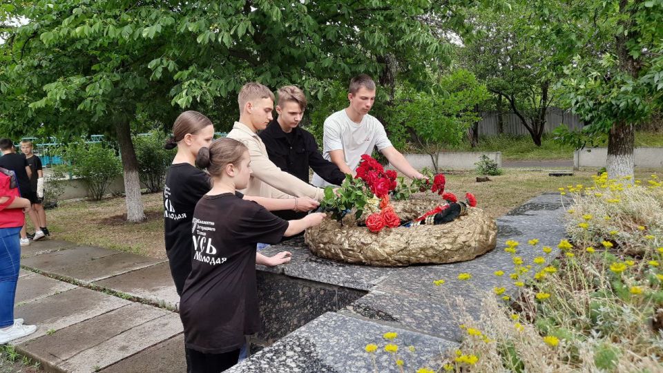 � ���. ������� �� ��������� ������ ������ "������ ��� ����������, ����� ���� �����", � ����� ���������� ������ � �������� ������ ���������� � ������� ������������� �����