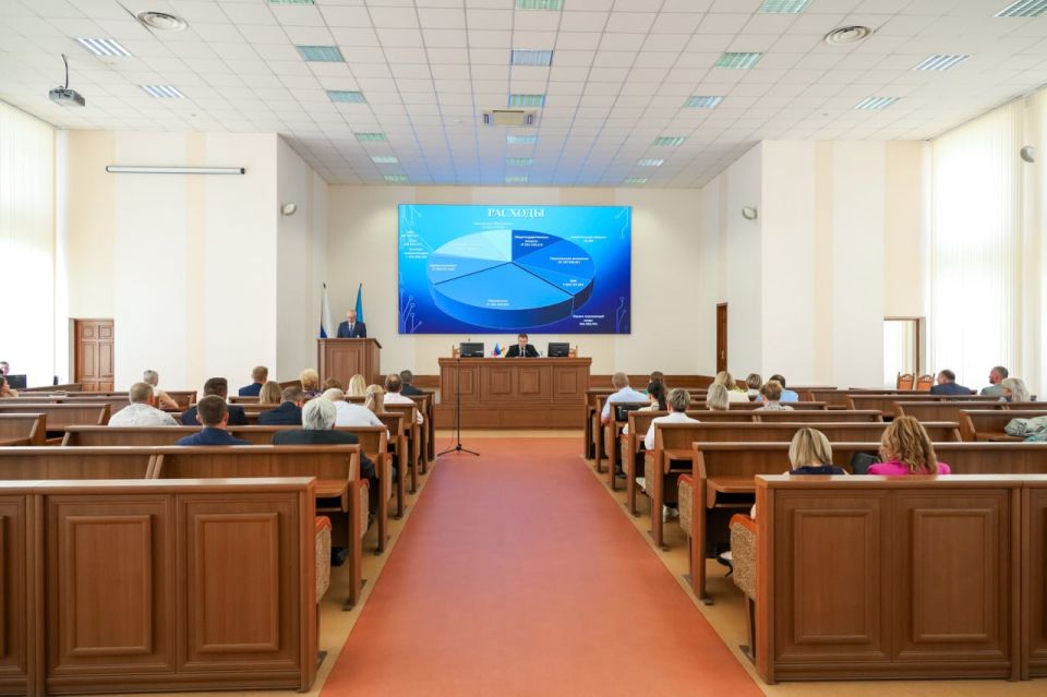 Публичные слушания по законопроекту об исполнении бюджета ЛНР за 2024 год прошли в Луганске