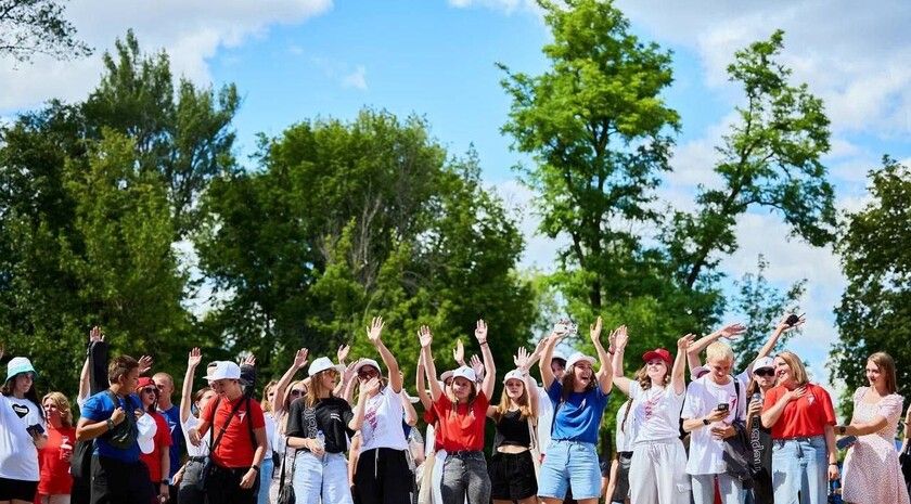 Два молодежных центра с фотостудией и лабораторией создадут в ЛНР — Пасечник